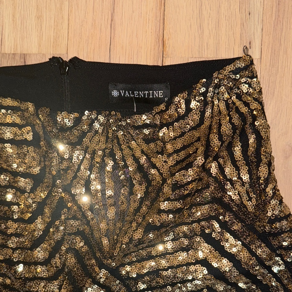 Gold and Black Wide Leg Pants - Picture 4 of 16